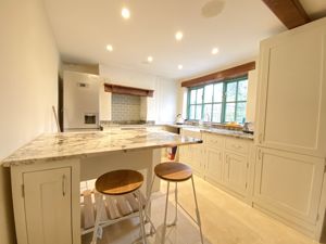 Dining Kitchen- click for photo gallery
